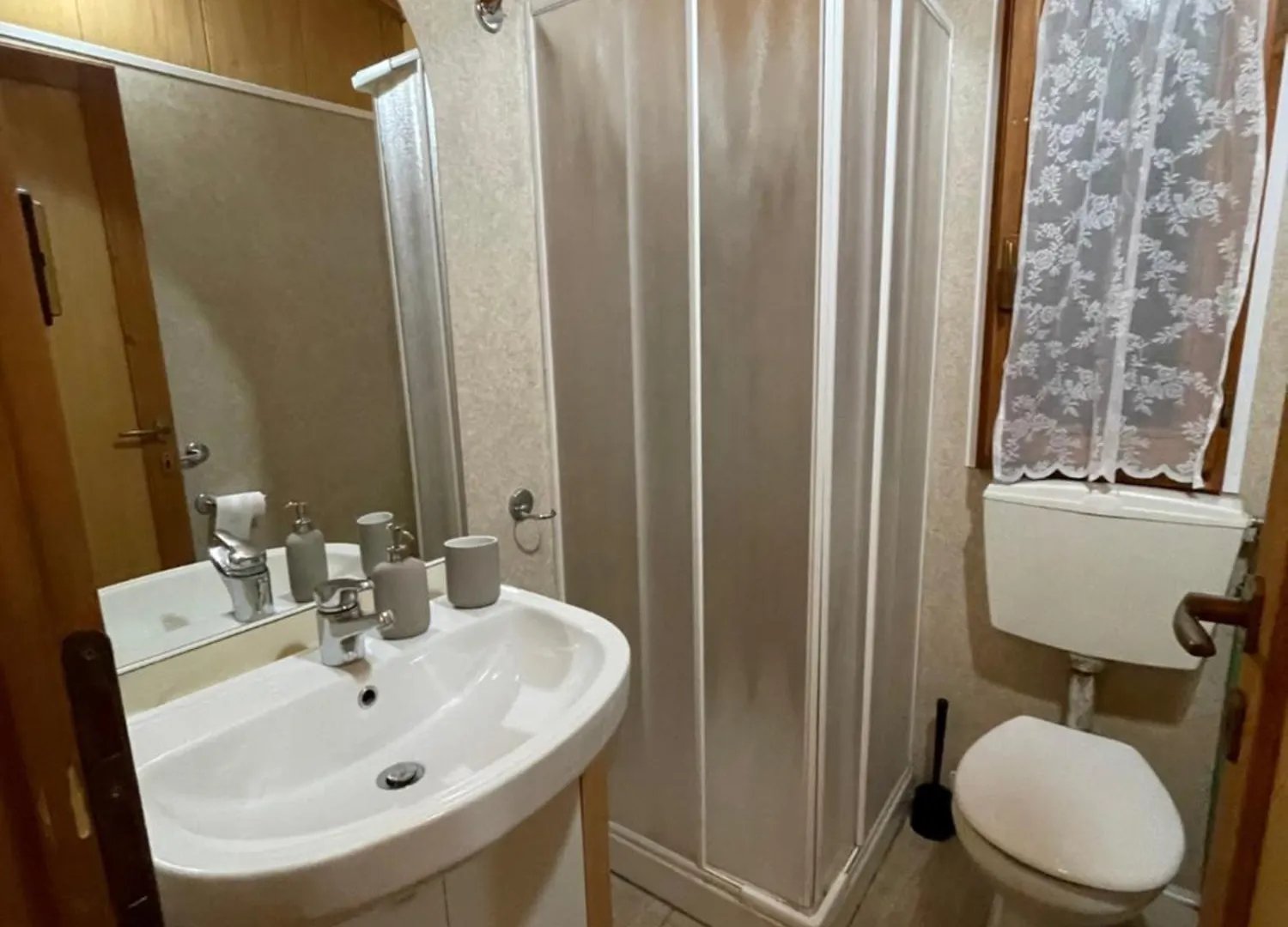Campsite Residence Pini E Pioppi Massa